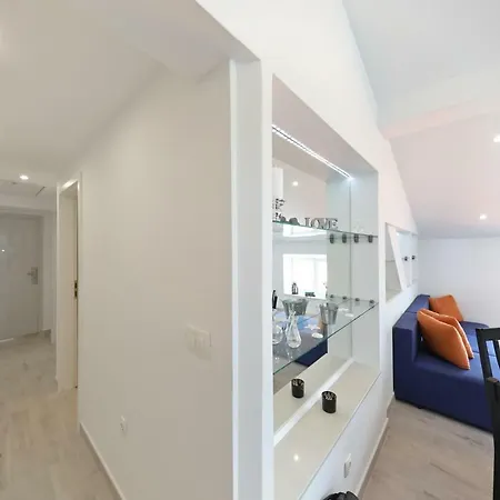 Apartment Three Wells
