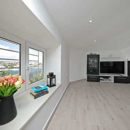 Апартаменти Three Wells