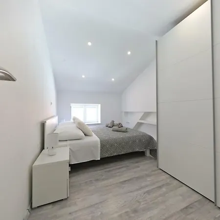 Three Wells * زادار