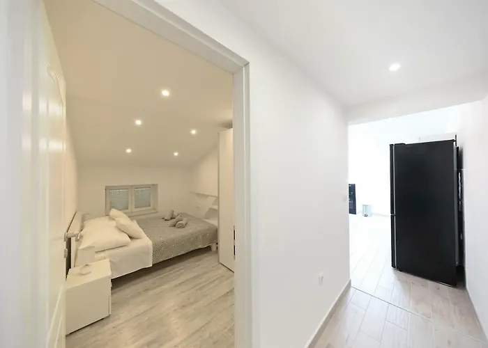 شقة Three Wells زادار